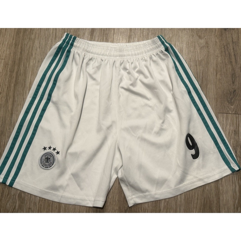 Germany 2018 Away World Cup Football Team Soccer Shorts Adidas YOUTH L (10-12)